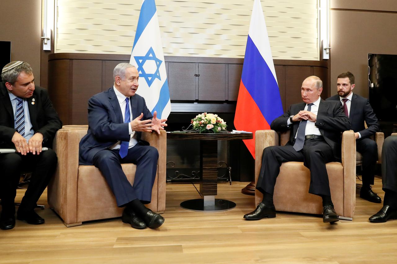 كيف غيَّر بوتين ميزان القوة في علاقة روسيا بإسرائيل مستغلاً «موقف» نتنياهو؟