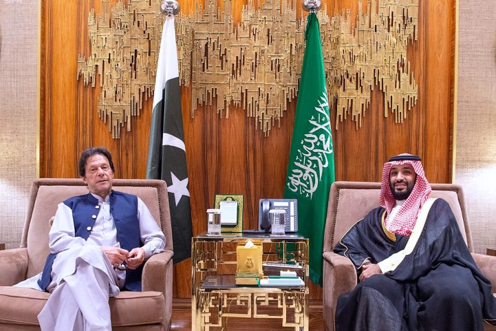 ولي العهد السعودي ورئيس الوزراء الباكستاني/ رويترز
