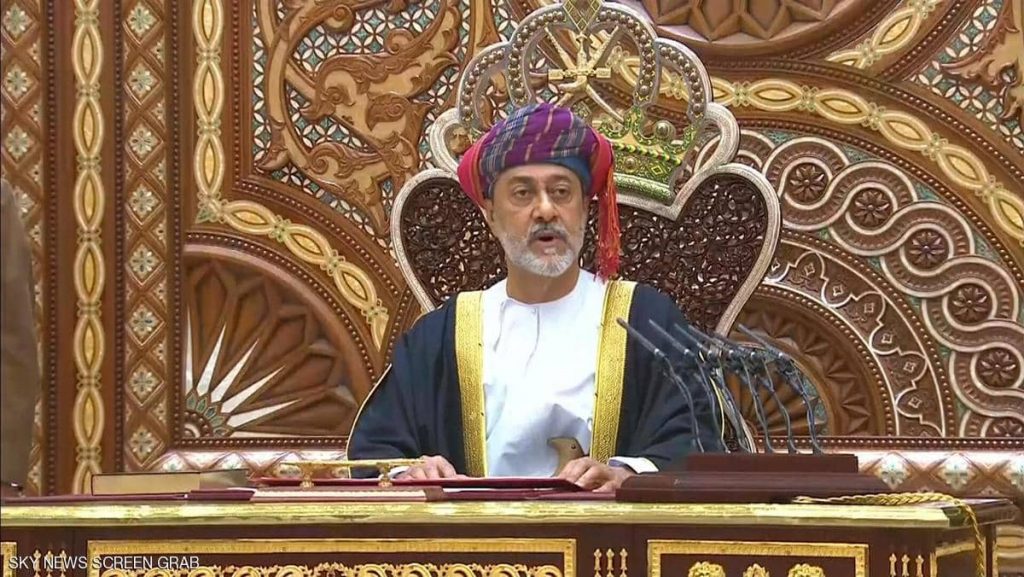 أول خطاب لسلطان عُمان الجديد: