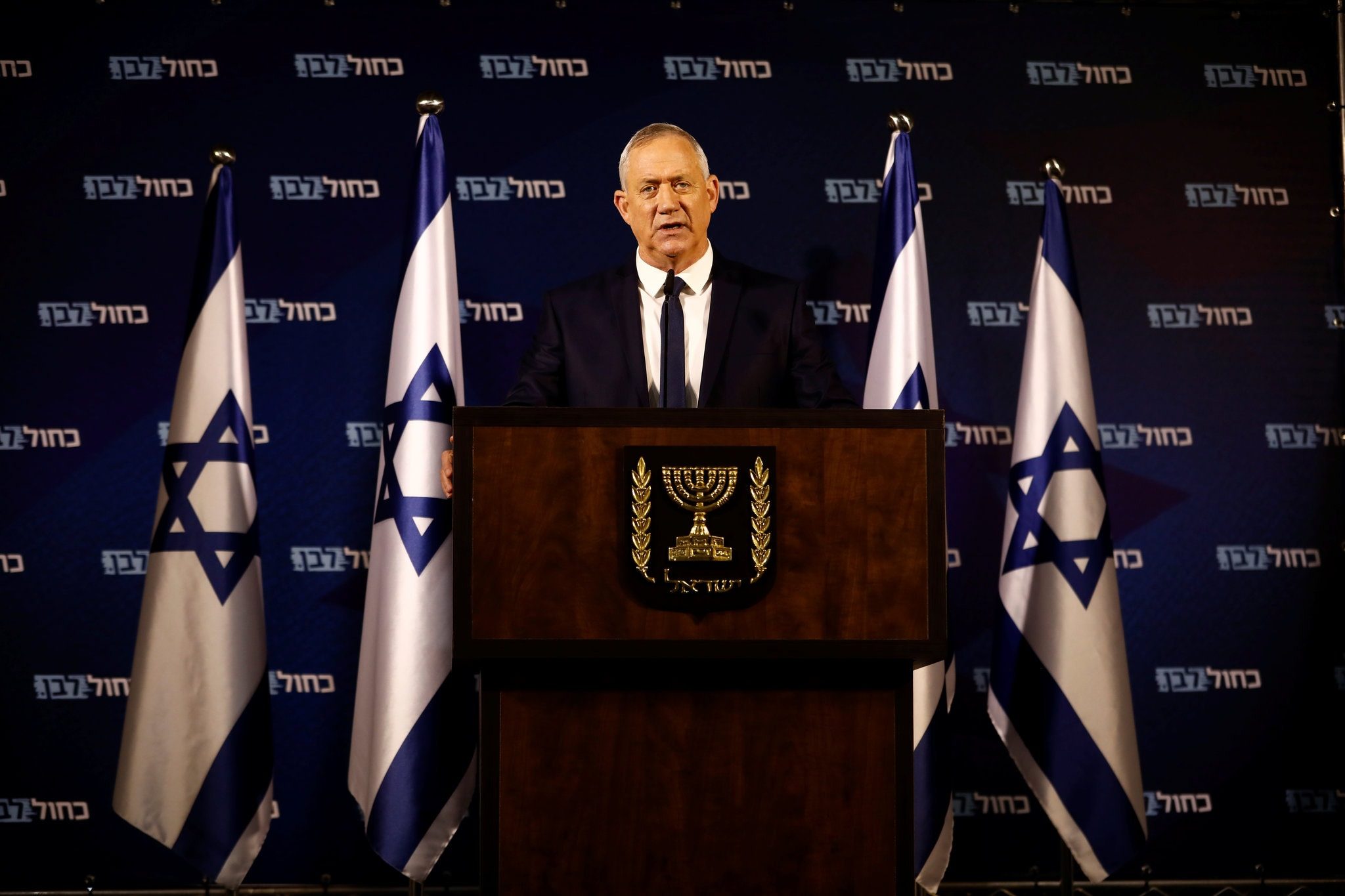 نتنياهو حاول ترتيب لقاء ثلاثي لكنه فشل.. غانتس وترامب يجتمعان وحدهما في واشنطن لمناقشة صفقة القرن