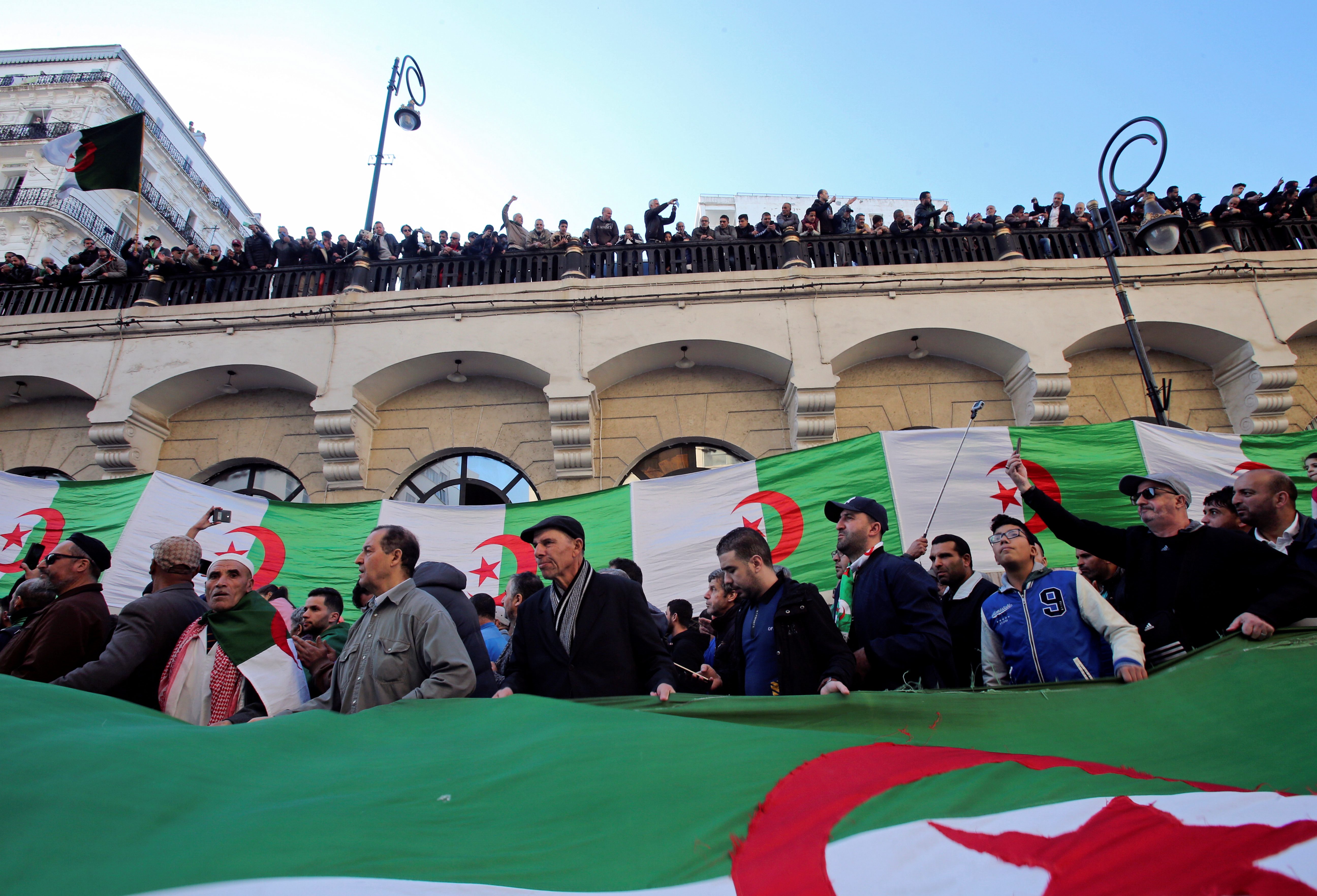 مظاهرات الجزائر الحراك في الجزائر