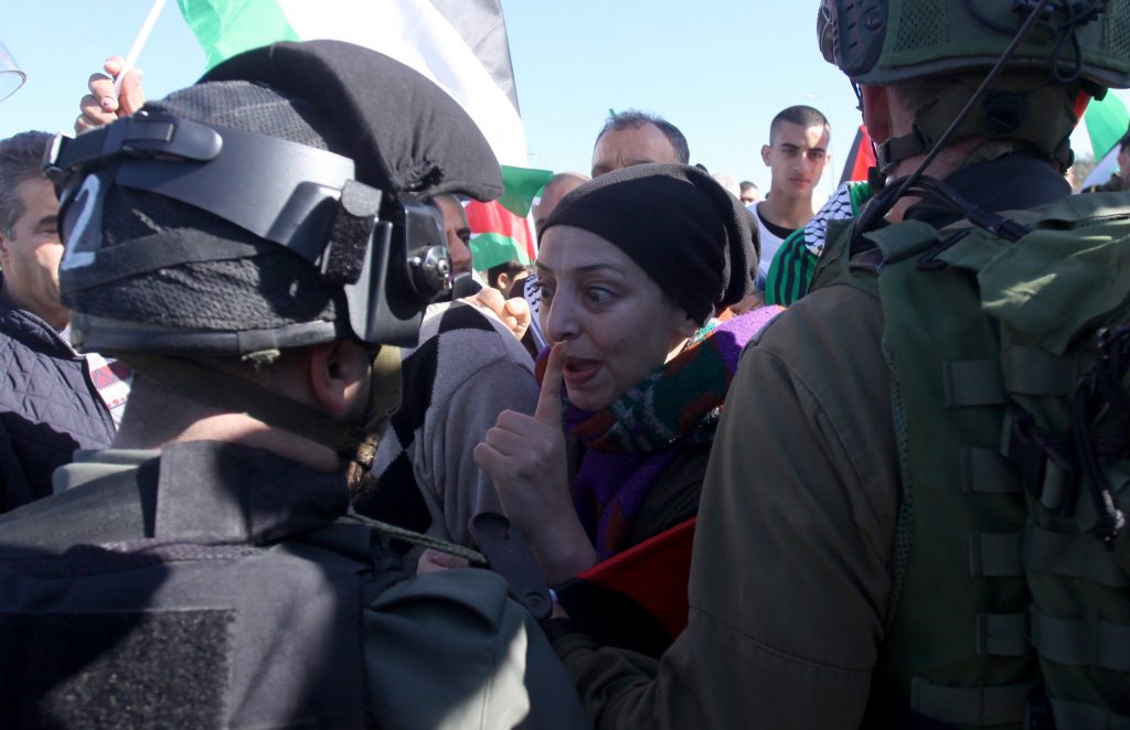 احتجاج ضد توسيع المستوطنات اليهودية في فلسطين/ رويترز