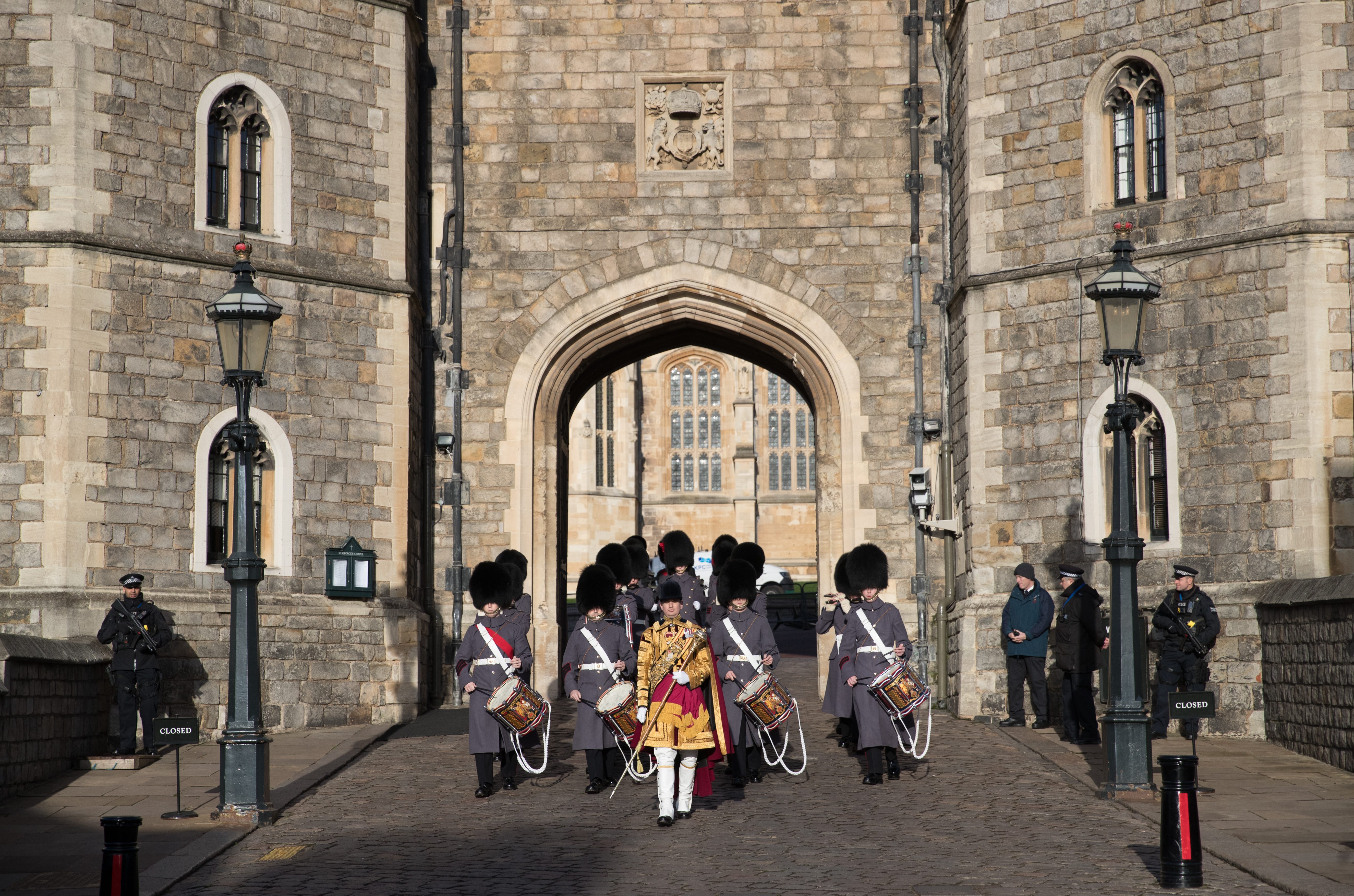 اكتشاف نفق سري عمره ألف عام ولا يعرفه سوى الملكة.. يوجد داخل أحد المقرات الرسمية لحاكمة بريطانيا