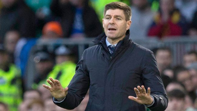 مستغلاً نجاحه التدريبي.. أسطورة ليفربول يطمع في منصب كلوب لتحقيق حلمه الأخير