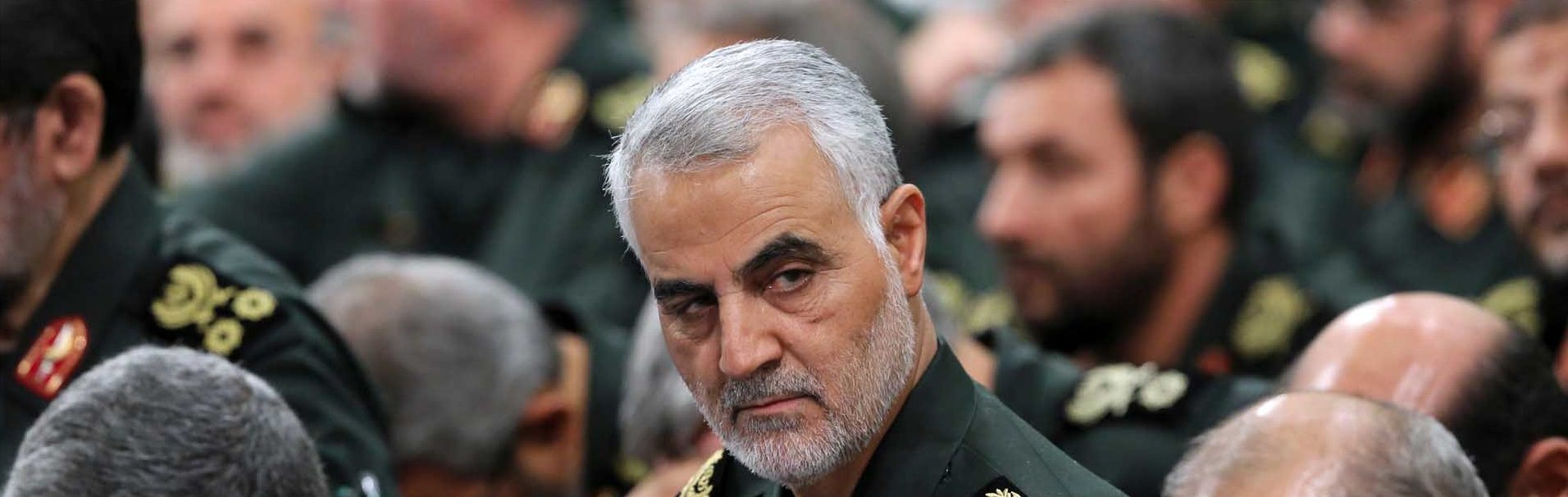 قوات خاصة تتبعته، وصلت لجثته بعد دقيقة من الضربة، وصادروا مقتنياته، معلومات جديدة عن كواليس قتل سليماني