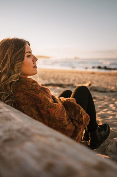 istock \ التخلص من المشاعر السلبية 