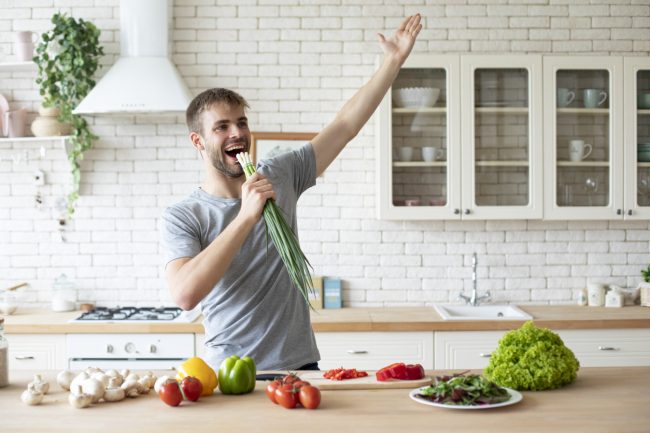 سئمت من سيطرتها على أفكارك؟ هكذا تتخلص من الأغنية العالقة في ذهنك