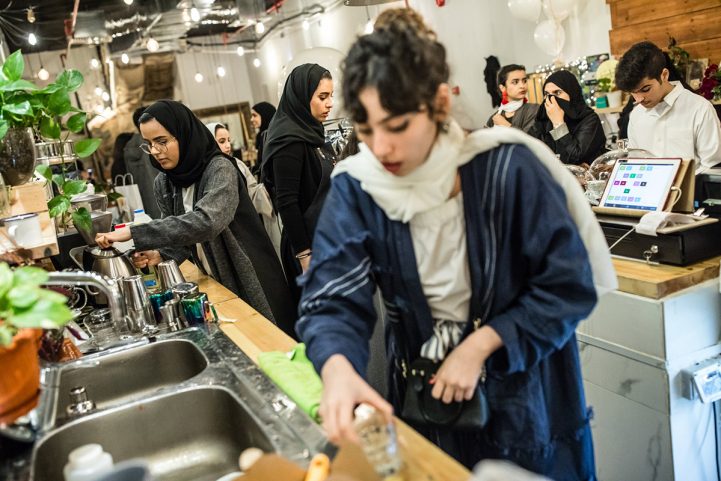 مقهى نبت فنجان بالرياض/ نيويورك تايمز