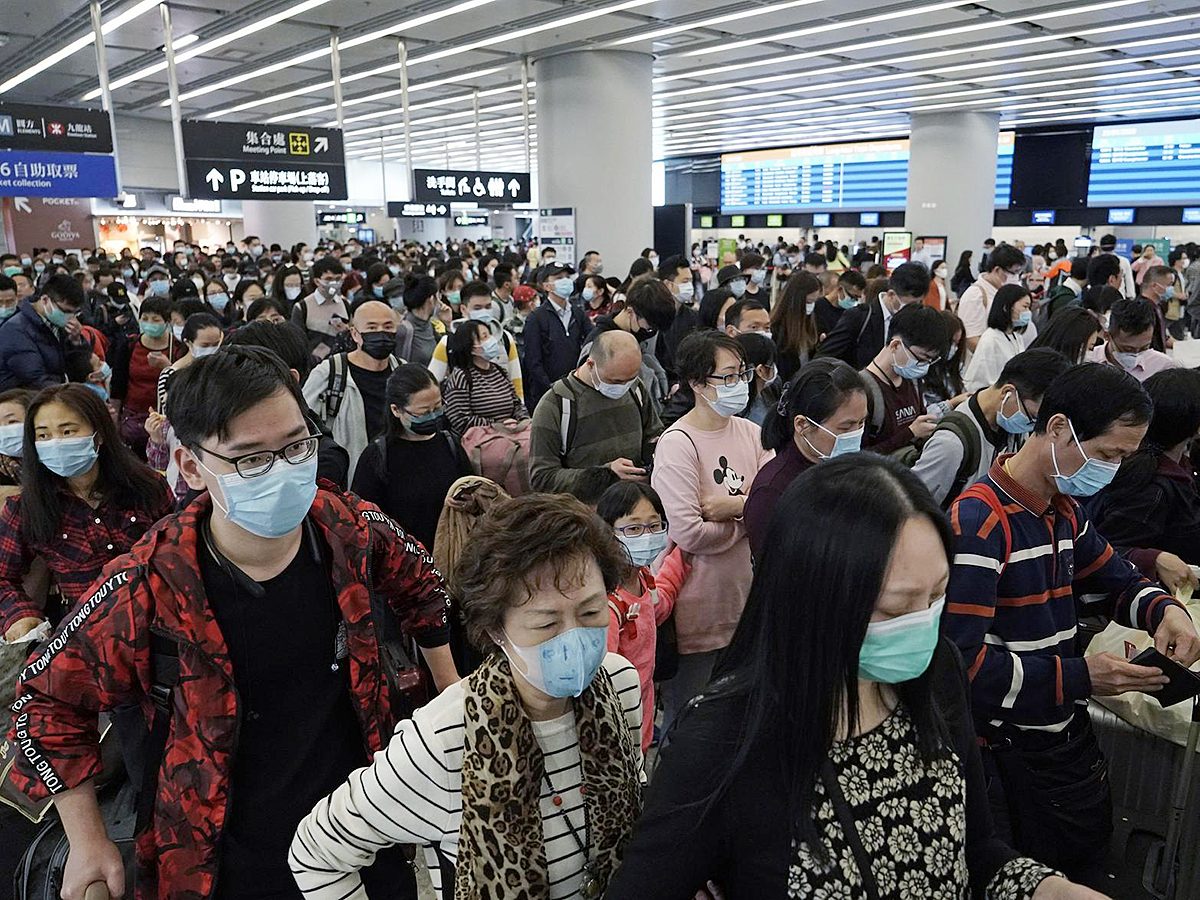 معدلات الوفاة ضئيلة بالنسبة لعدد المصابين ومعظمهم يتعافون تماماً.. فلماذا كل هذا الذعر من “كورونا”؟