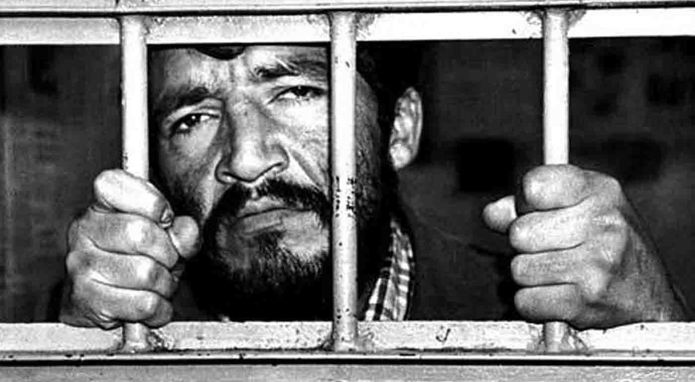 قتل 300 فتاة وأُطلق سراحه لحسن السلوك! من هو القاتل المتسلسل بيدرو لوبيز؟