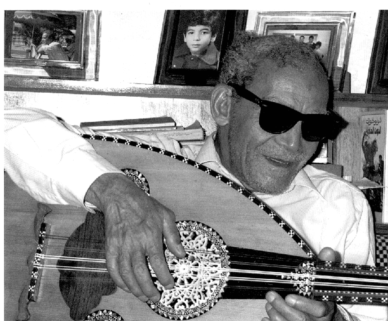 النكسة غيّرت حياته وجعلت منه أيقونة مقاومة.. قصة حياة «الشيخ إمام»