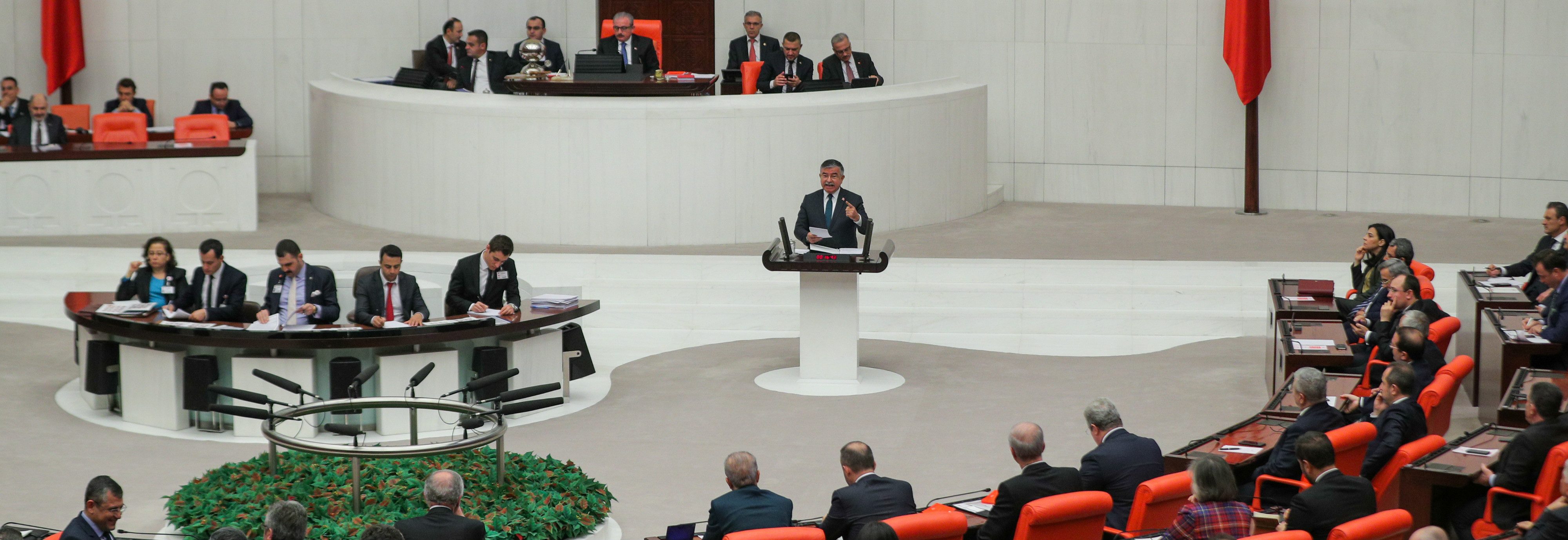 البرلمان التركي يوافق على إرسال قوات عسكرية إلى ليبيا