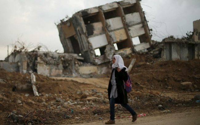 7 طرق تربوية تنشئ بها طفلك على حب فلسطين