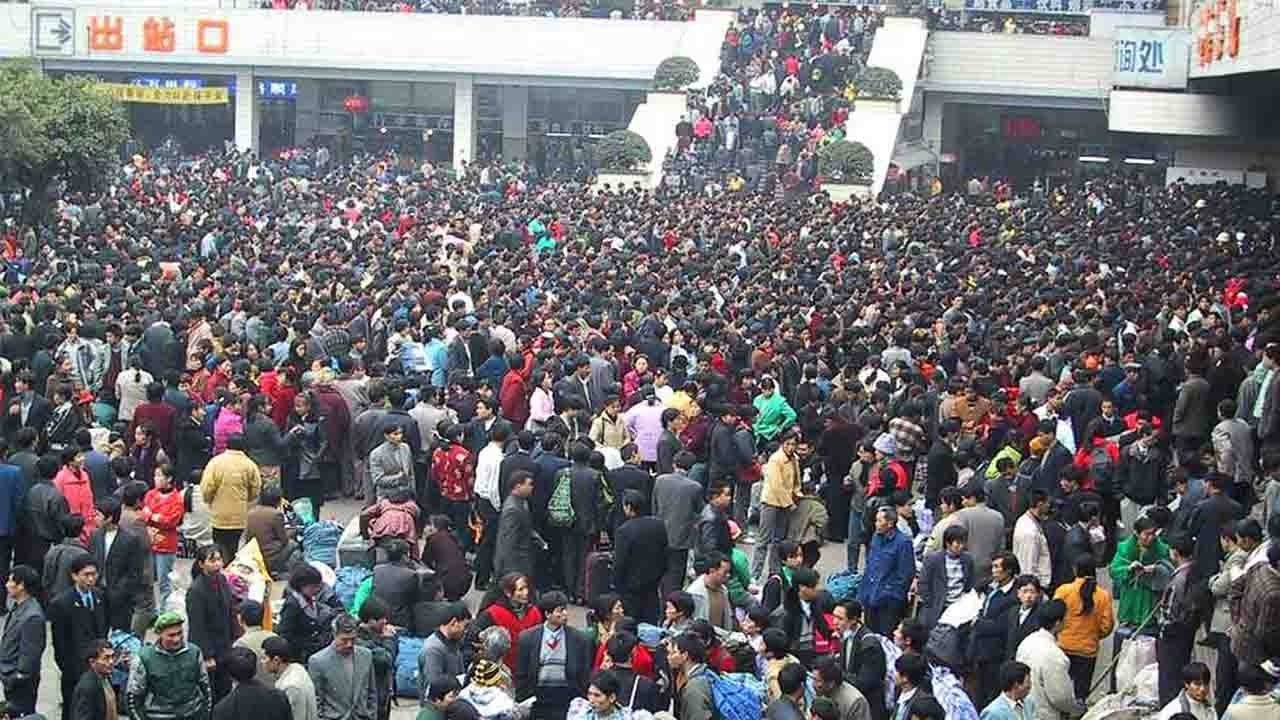 عادات الأكل والنظافة محط سخرية.. 18% من سكان العالم أصبحوا منبوذين والسبب فيروس كورونا