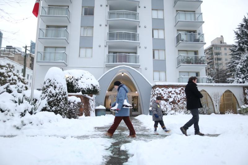 كيف يصل خبراء الأرصاد لتوقعات الطقس، ومتى يجب ألا نصدقهم؟