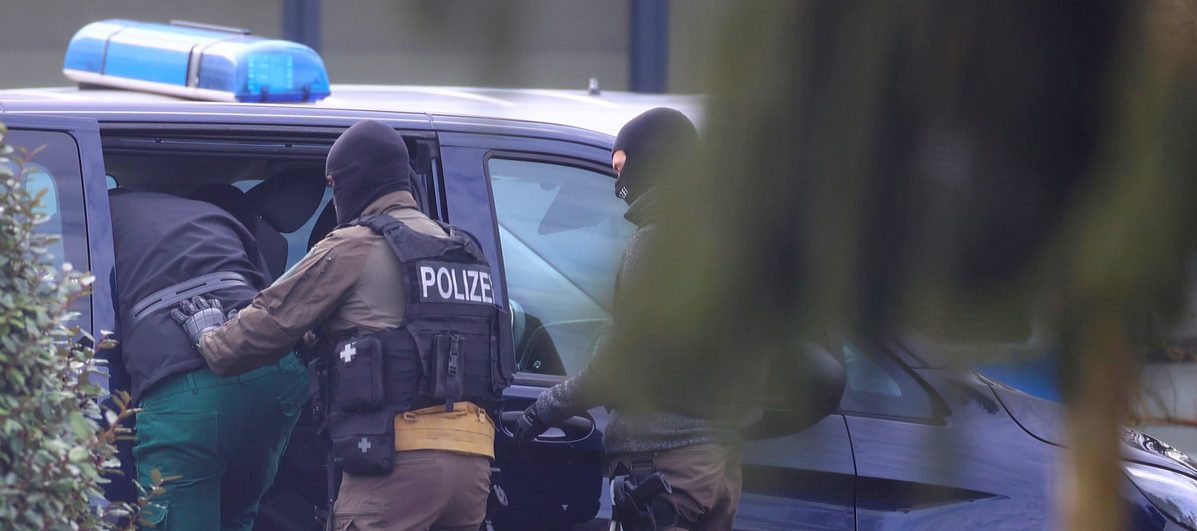 بعضهم له صلات بالشرطة والجيش وخططوا لهجمات “كوماندوز” على المساجد.. ما الذي يُغذي تطرف اليمين بألمانيا؟