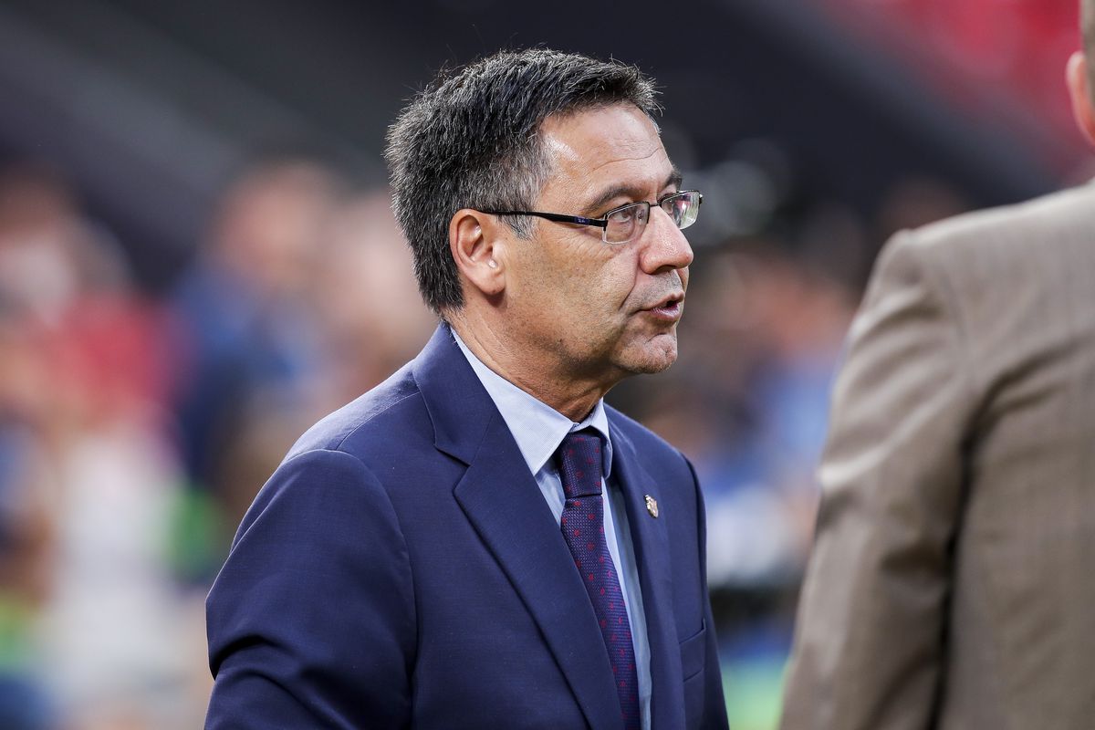 بعد سقطة شركة تحسين صورته.. رئيس برشلونة يحاول إنقاذ سمعته بين الجميع بقرار حاسم