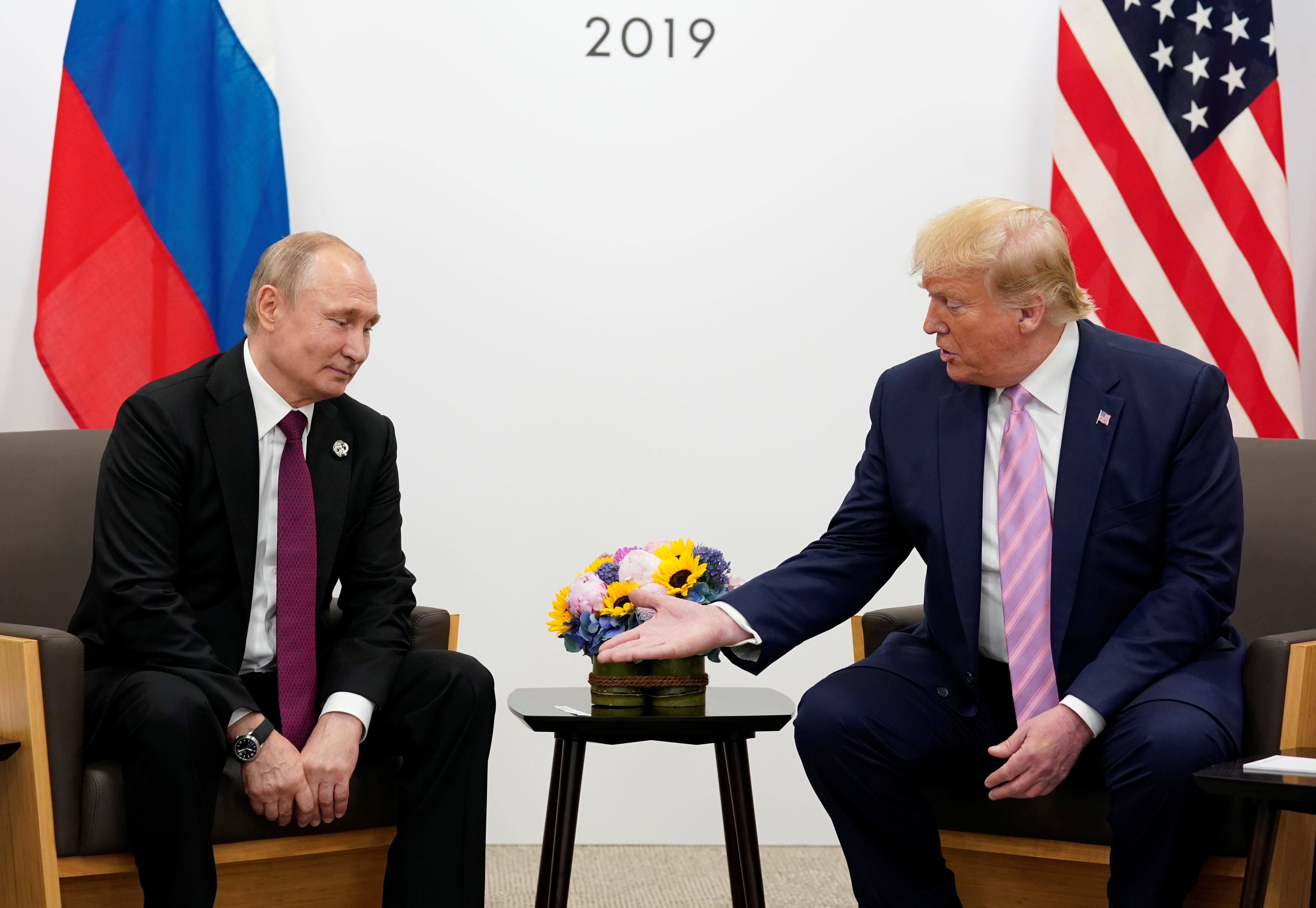 مواجهات يومية بين القوات الأمريكية والروسية في سوريا.. مخاوف من أن تصبح “أكثر حدَّة”