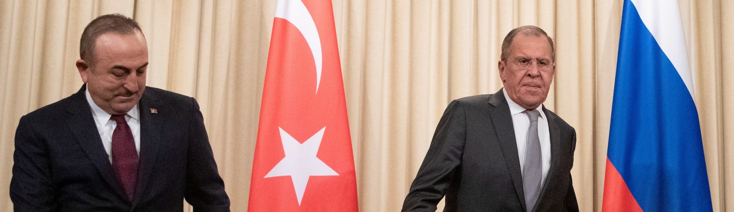 تركيا تؤكد فشل اجتماعها مع الروس حول إدلب.. والمعارضة السورية تشن هجوماً جديداً ضد قوات الأسد