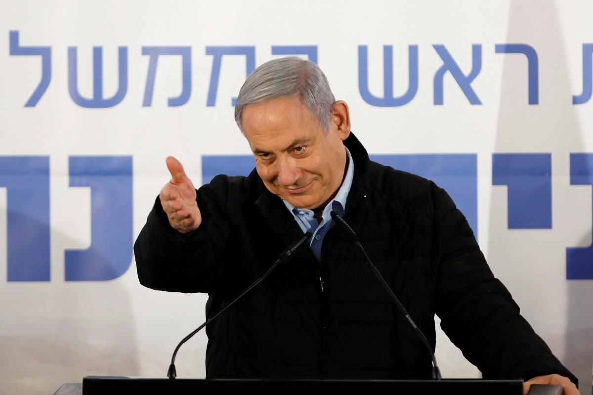 نتنياهو يستهزئ من استهداف مخازن أسلحة لنظام الأسد: ربما فعلها سلاح الجو البلجيكي!