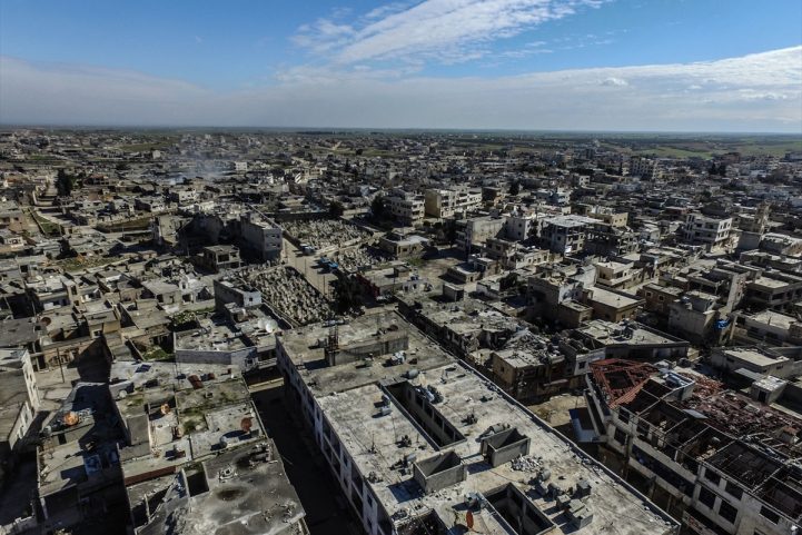 صور التقطت لمدينة سراقب بعد سيطرة النظام السوري عليها/ الأناضول