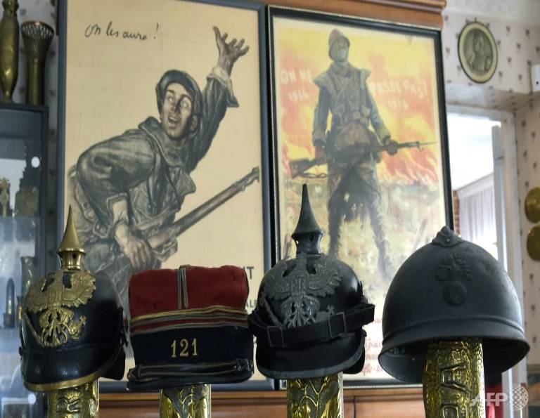 خوذ الحرب العالمية الأولى تحمي من الانفجارات بدرجة أفضل من النموذج الأمريكي الحالي: دراسة