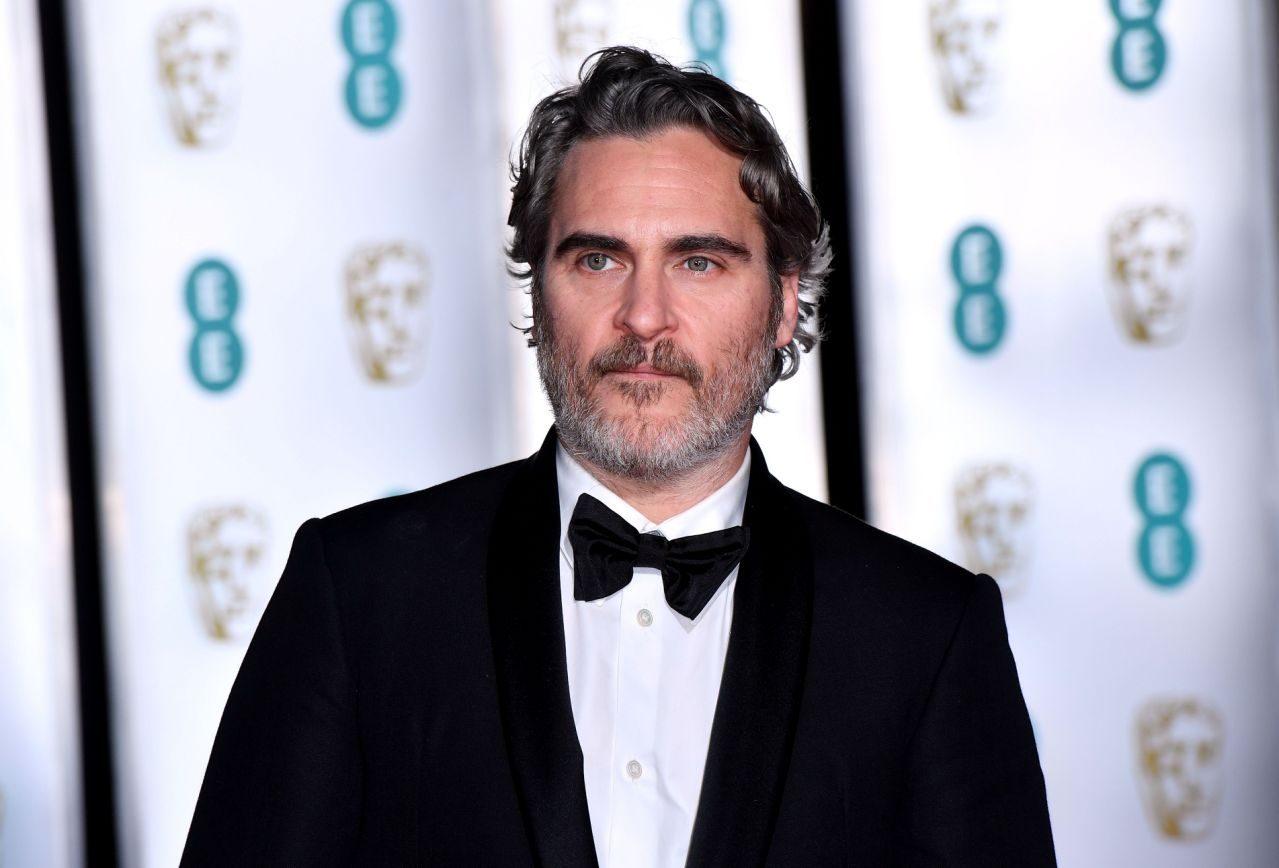 “أشعر بالخجل، المرشحون لأوسكار جميعهم بيض”.. بطل الجوكر ينتقد “العنصرية الممنهجة” في صناعة السينما