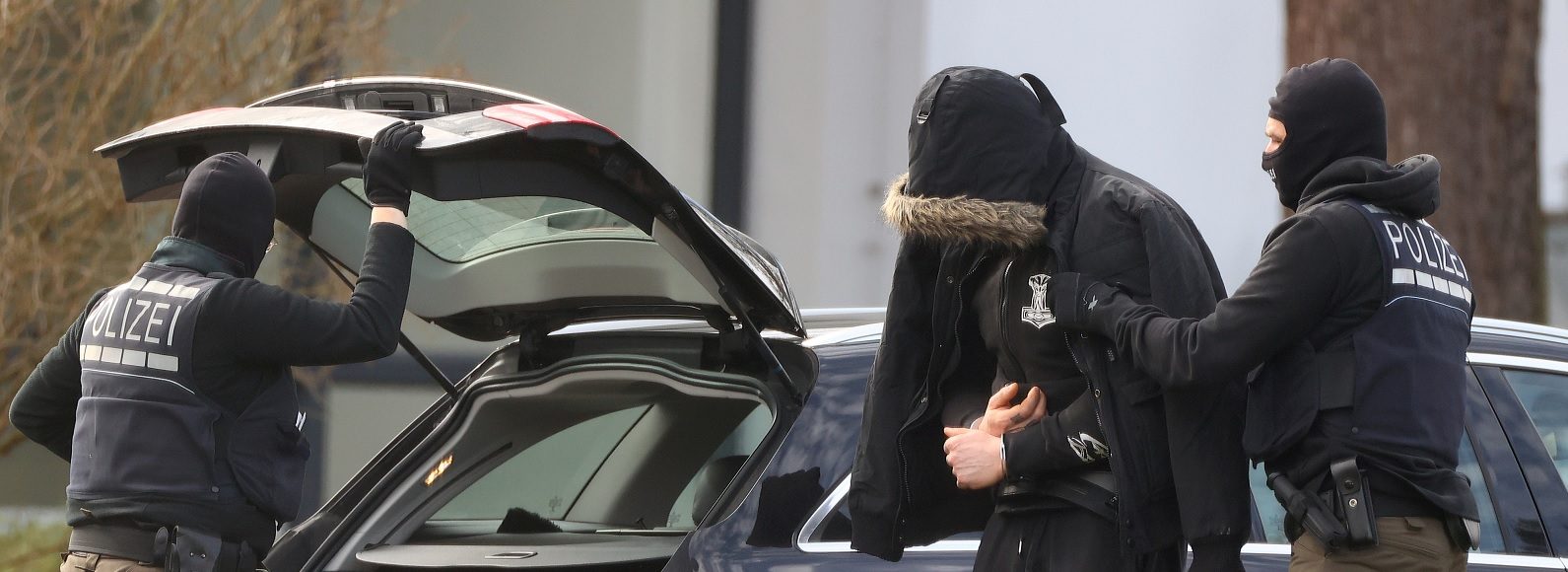 بعد ضبط خلية تخطط لهجمات ضد المسلمين، هل خرج اليمين المتطرف عن السيطرة في ألمانيا؟