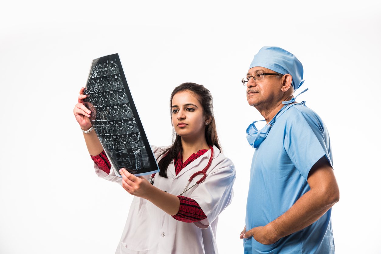 6 ملايين رجل خضعوا لعمليات الإعقام في عام واحد حتى لا تتحمل المرأة كل العبء.. الآن عاد الجدل للواجهة في الهند