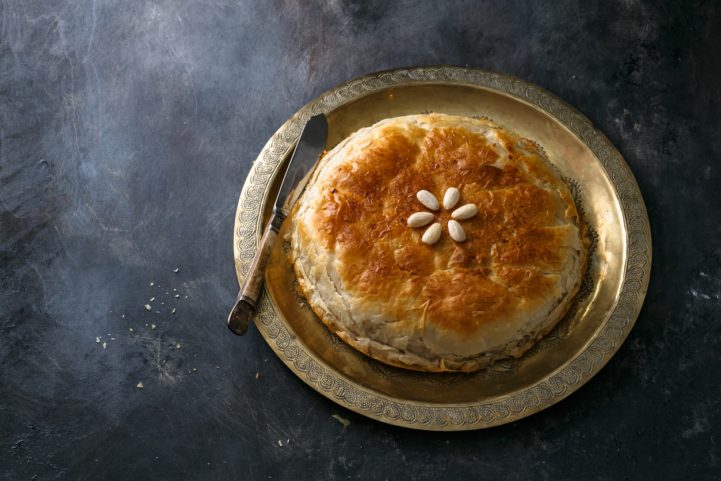 iStock/ بسطيلة الدجاج