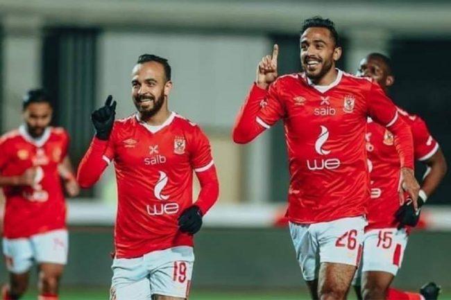 آل الشيخ يحرّض.. عقوبات اتحاد الكرة المصري تحوّل لاعب الأهلي الى بطل شعبي وتهدد إقامة لقاء القمة