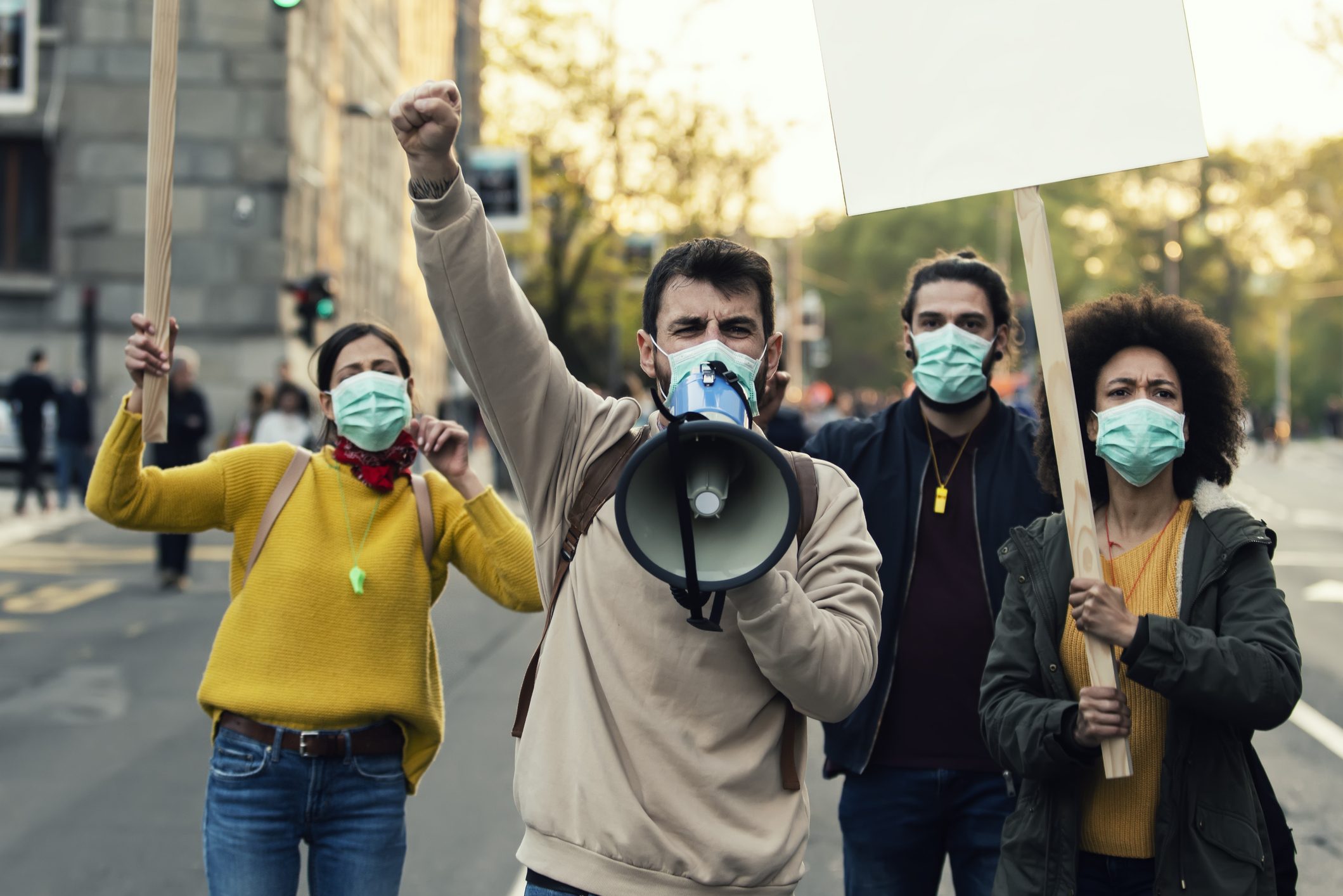 لو بكرة نهاية العالم