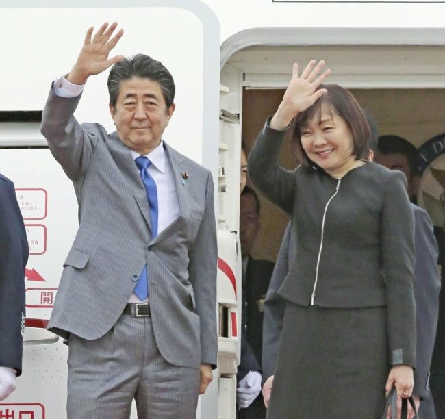 “هذا أمر مخيف سأفقد عقلي، الوداع”.. مسؤول ياباني يقتل نفسه بعد “التستر على زوجة رئيس الوزراء”