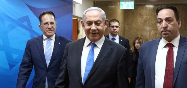 نتائج أولية تكشف تقدُّم حزب نتنياهو في الانتخابات على منافسه حزب أزرق أبيض