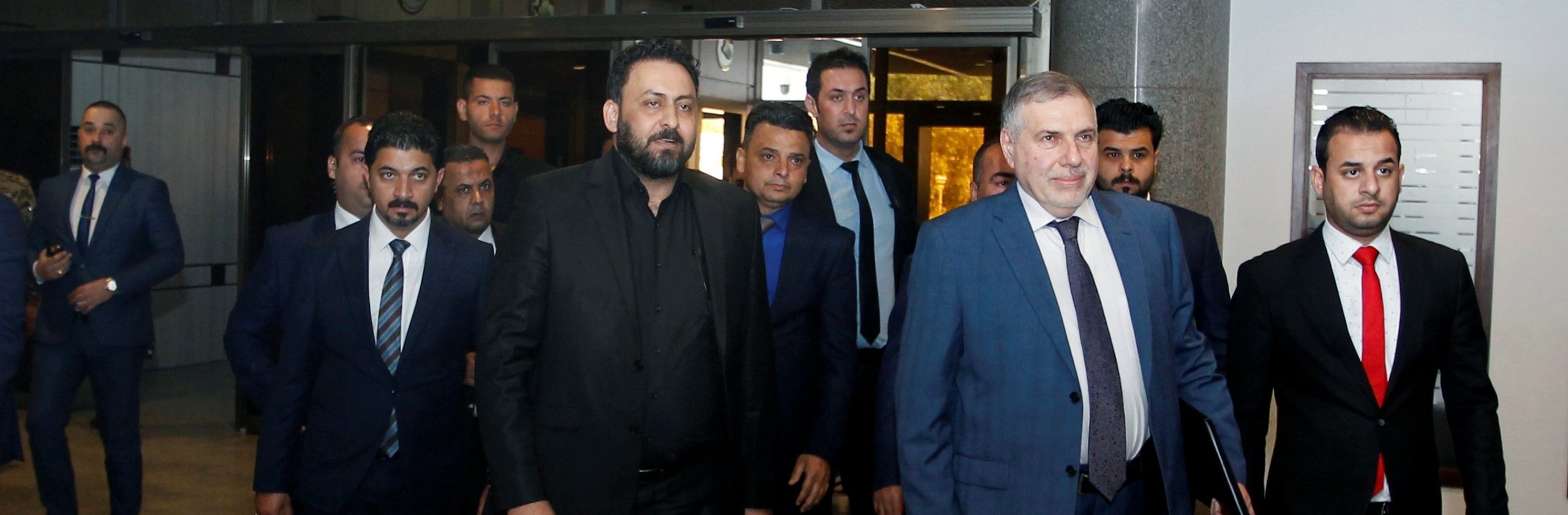 علاوي يعتذر عن عدم تشكيل الحكومة العراقية ويتهم بعض الجهات بعرقلة نجاحه