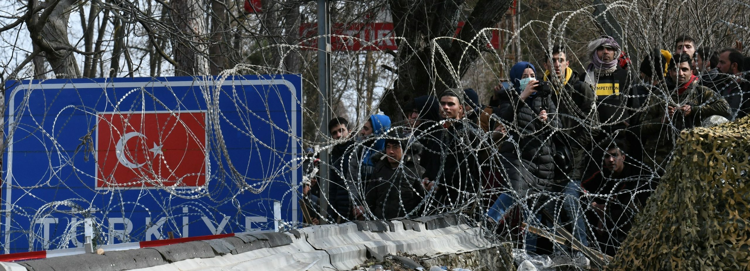 مساعدات عسكرية لمنع دخول اللاجئين