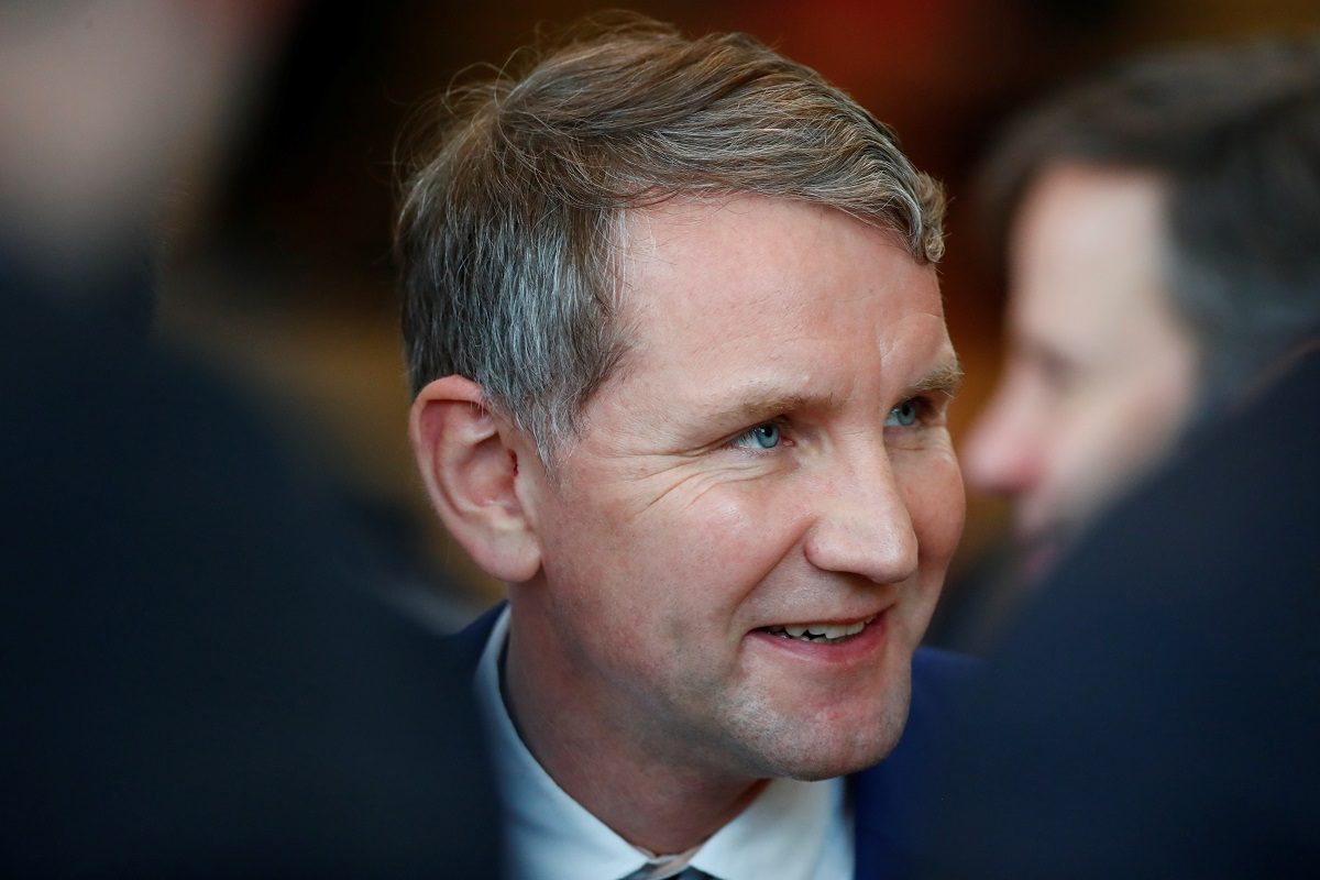 ألمانيا تضع اليميني المتطرف تحت المراقبة.. الاستخبارات وصفتهم بـ”العنيفين” والأخطر على البلاد