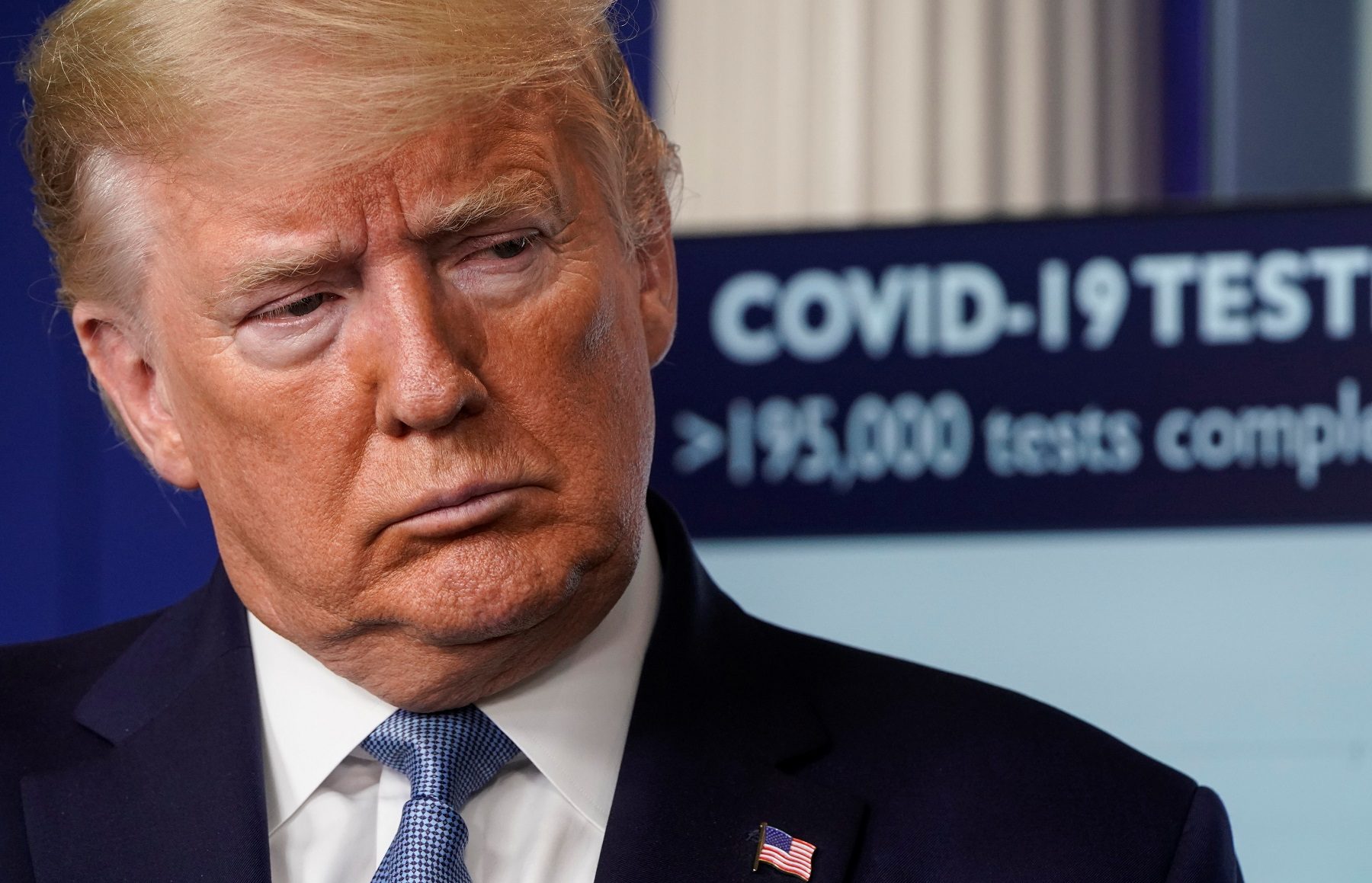 ترامب: نيويورك أصبحت منطقة كوارث ابقوا في منازلكم لإنقاذ من نحب