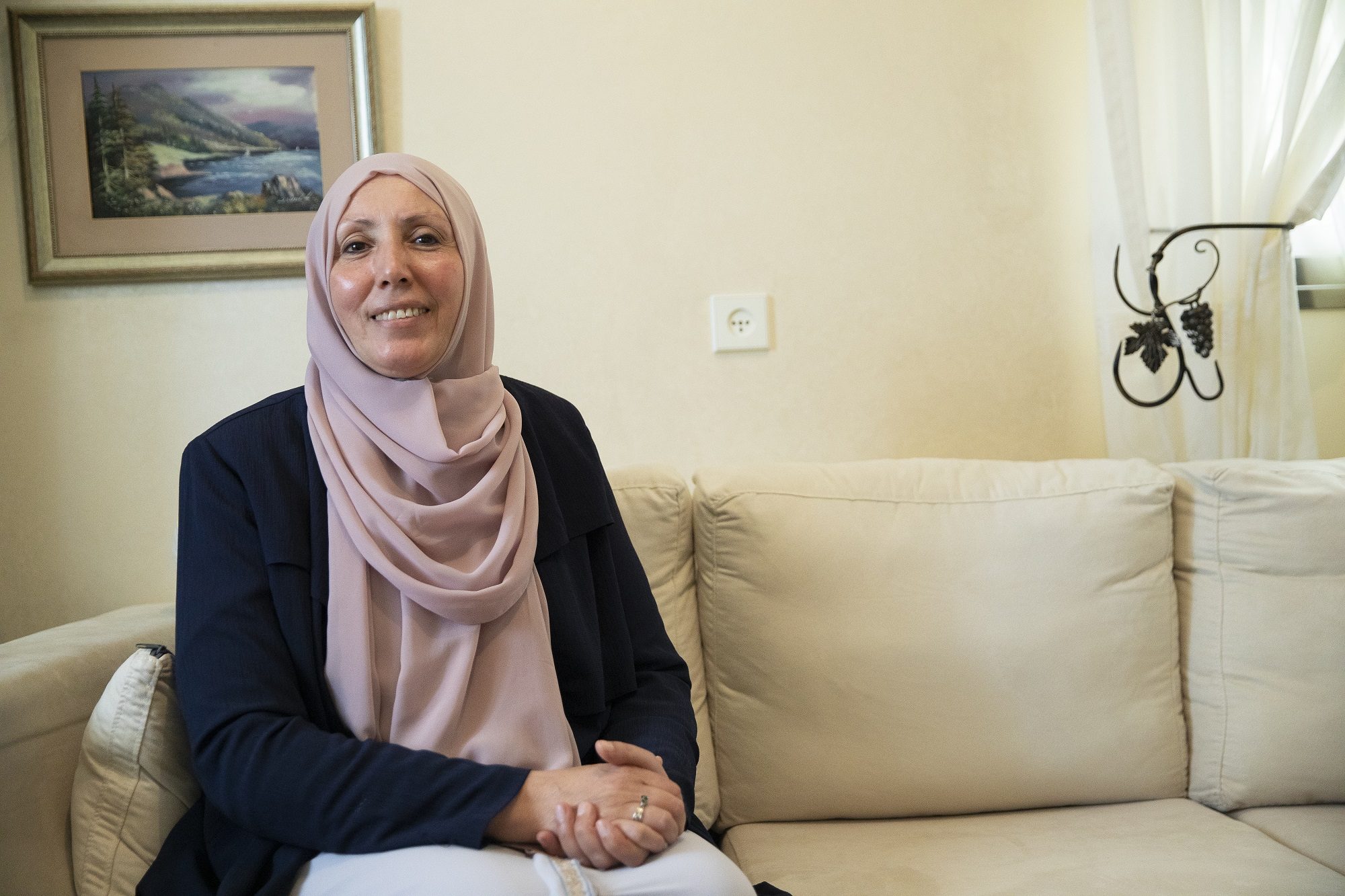 أول امرأة محجّبة تدخل الكنيست الإسرائيلي..  إيمان خطيب تقرر تحدي العنصرية الإسرائيلية ﻿