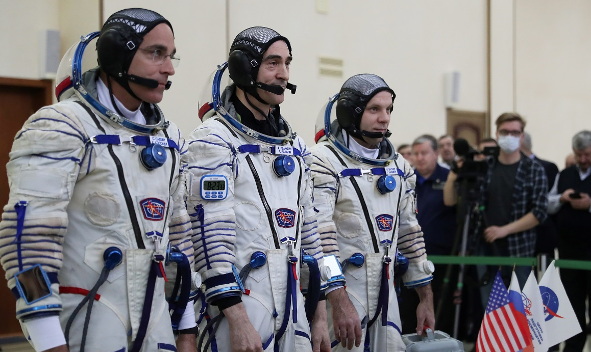 رواد الفضاء دراسة العظام