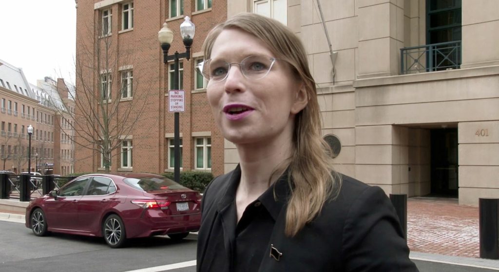 المحللة السابقة في الاستخبارات العسكرية الأميركية تشيلسي مانينغ