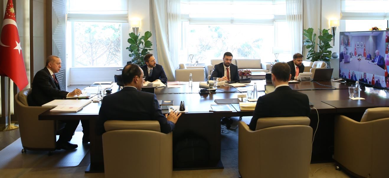 الرئيس التركي يتبرع براتب سبعة أشهر