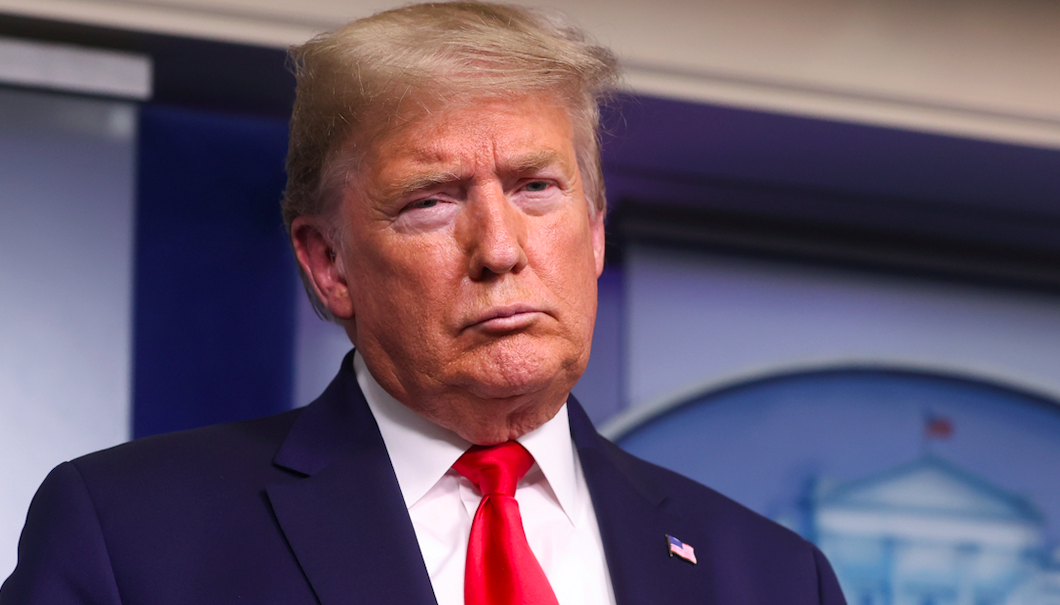 “أمريكا لن تتوسل لأحد”.. بعدما قالها ترامب، الغارديان: واشنطن تناشد أوروبا وآسيا سراً دعمها في وجه كورونا