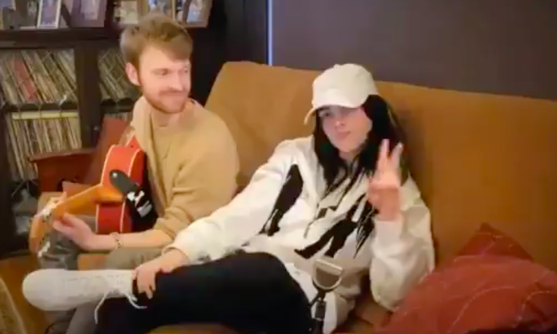 من منازلهم.. مشاهير العالم يحيون حفلاً خيرياً لصالح الأطقم الطبية التي تحارب كورونا (فيديو)