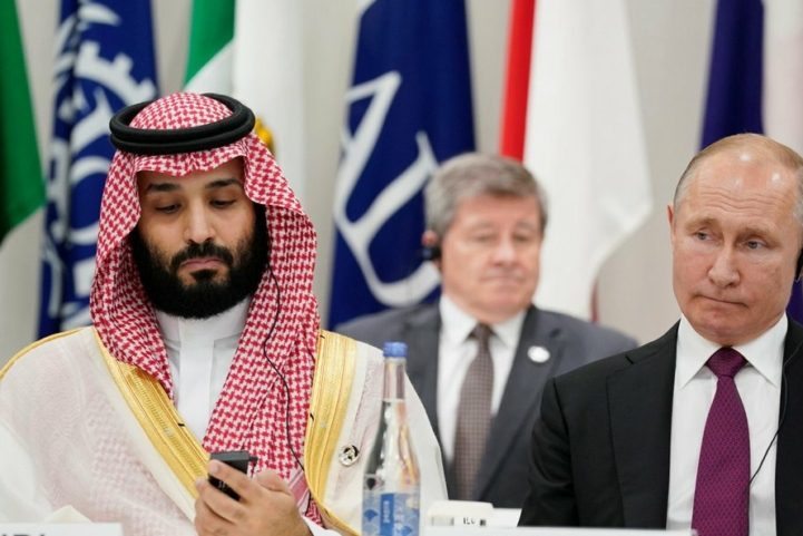 محمد بن سلمان وفلاديمير بوتين/ رويترز