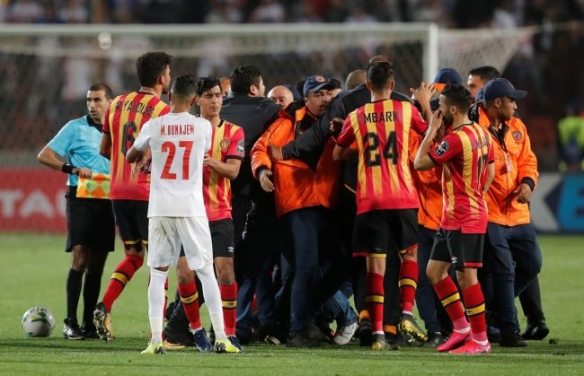 انتفاضة “الثواني” تنصف القاهرة والدار البيضاء وتهدد بإطاحة حامل لقب دوري أبطال إفريقيا