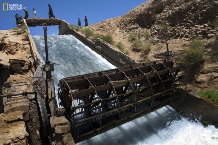 يتم استخدام المياه الذائبة من الأنهار الجليدية والمناطق الجبلية لتوليد الطاقة في بعض الأماكن / ناشيونال جيوغرافيك 