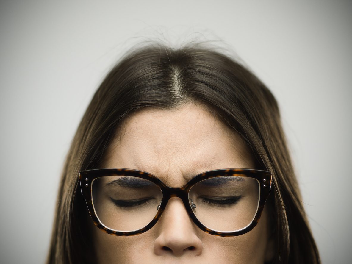 يخفف الألم ويساعد في التخلص من الإجهاد.. التأمل لعلاج الصداع النصفي