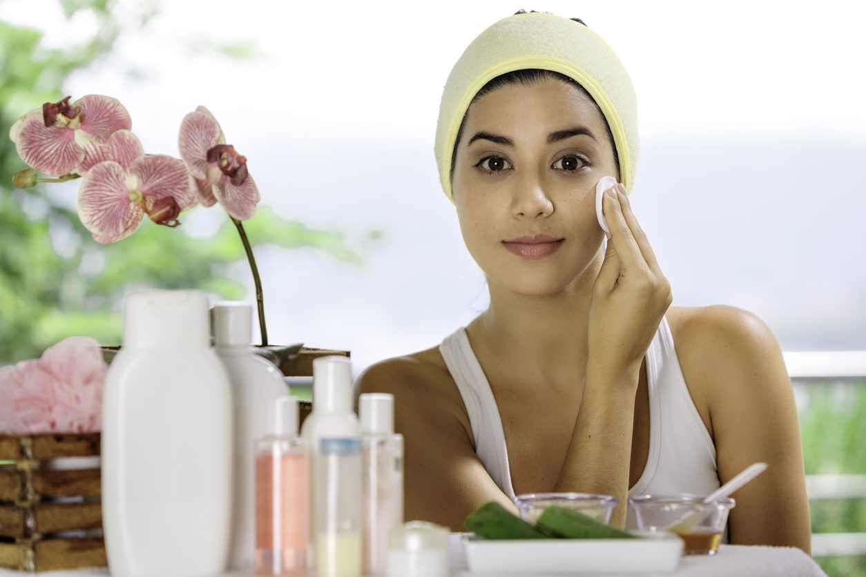 7 طرق لاستخدام صبار ألوفيرا ستجعل بشرتك مثل الأطفال