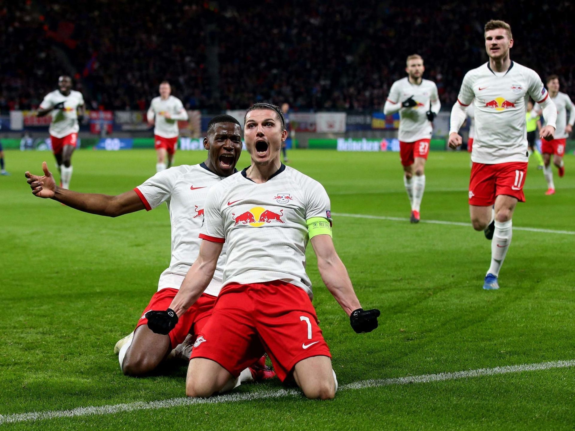 يعتبرونه “مشروب الطاقة” الأكثر كرهاً في ألمانيا.. كيف حوّل ريد بول نادياً مغموراً إلى منافس لبايرن ميونيخ؟